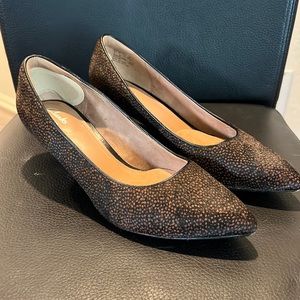 Clarks Artisan Sage Copper Comfort Kitten Heels Black/Brown size 9